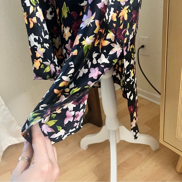 EQUIPMENT Femme Tira Sleeveless Floral‎ Print Silk Dress Asymmetrical Hem Size S - Picture 5 of 11